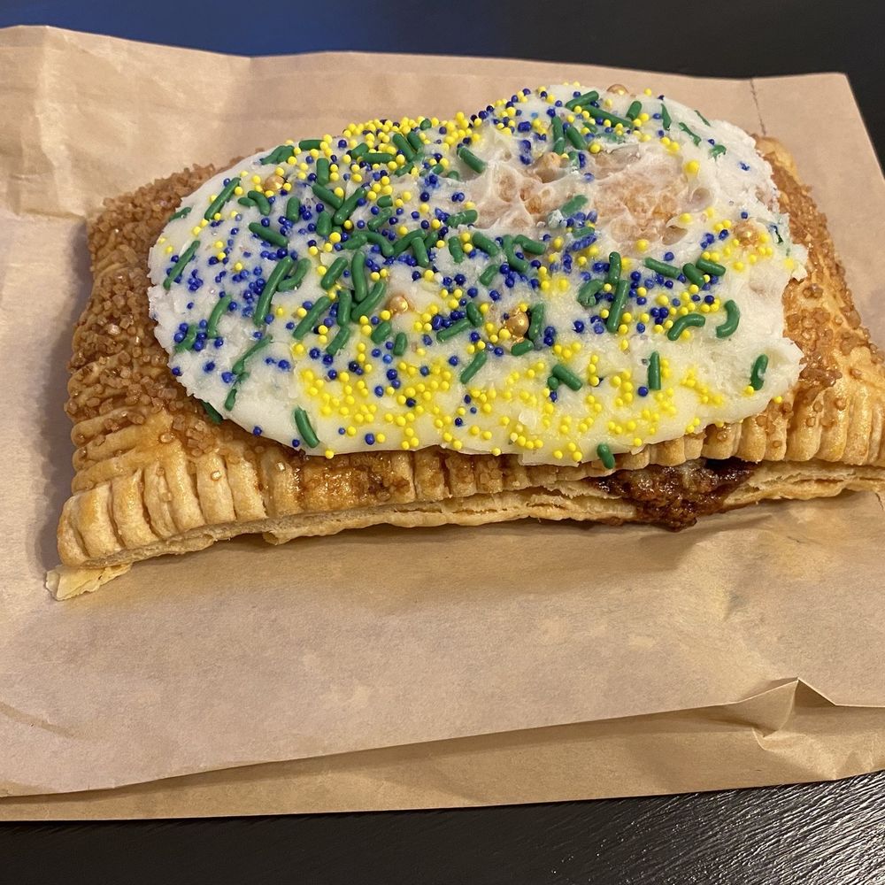 King Cake Pop Tart