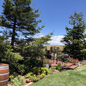 Harmony Cellars - Wineries Near Me - Harmony, California Harmony Cellars - Wineries Near Me - Harmony, California