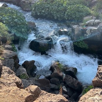 McCloud River - Hiking Near Me - McCloud, California