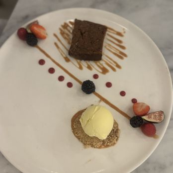 Davino - Bread pudding - Mediterranean Near Me - Cancún, ROO Davino - Bread pudding - Mediterranean Near Me - Cancún, ROO
