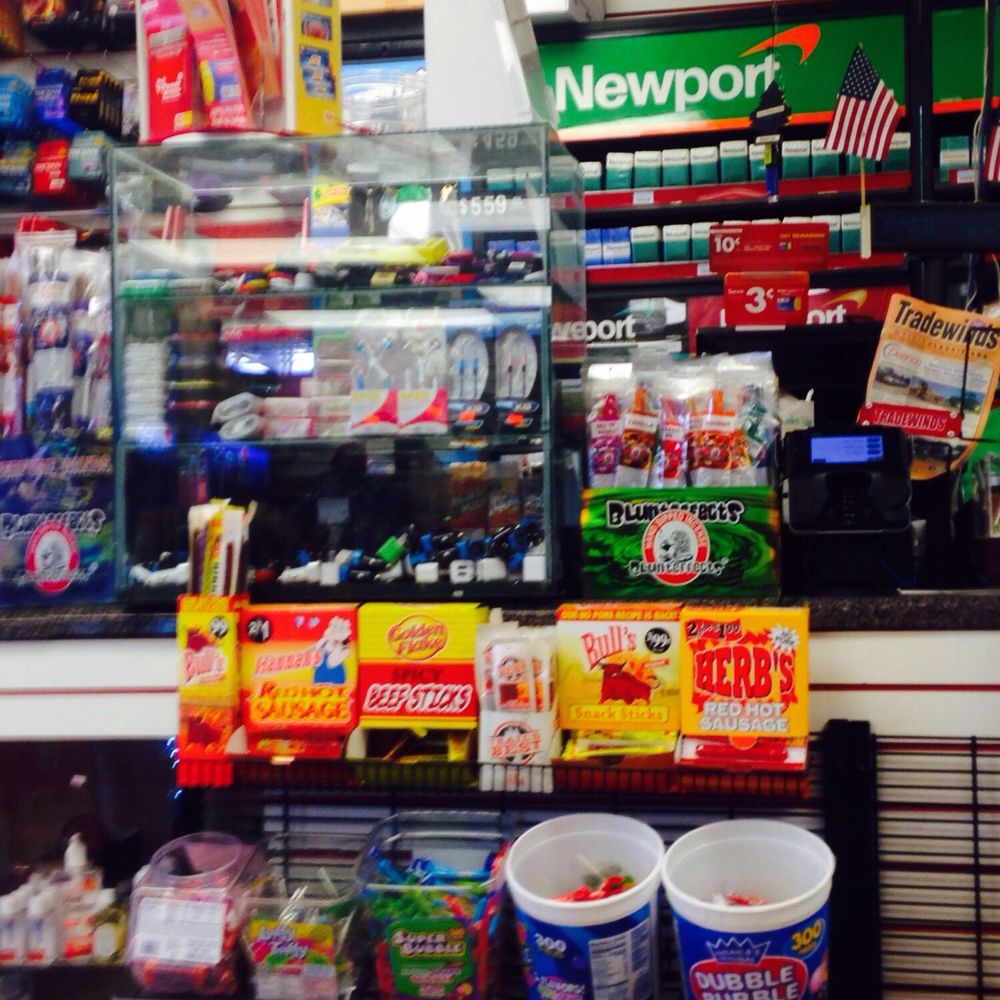 Shell Food Mart - You can buy cheap scratch off tickets here too - Gas Stations Near Me - Cleveland, Mississippi Shell Food Mart - You can buy cheap scratch off tickets here too - Gas Stations Near Me - Cleveland, Mississippi