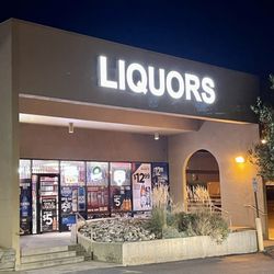 Smile Liquor - Smile Liquor Outside Look