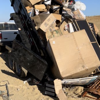 Rapid Junk Removal CA - Dump runs in Gustine, California - Junk Removal & Hauling Near Me