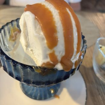 Corvina Seafood Grill - Ice cream sundae with caramel topping - Seafood Near Me - Boca Raton, Florida