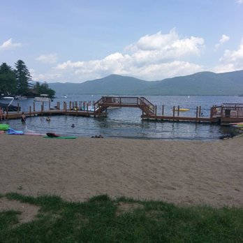 Flamingo Resort On Lake George - Resorts Near Me - Diamond Point, New York