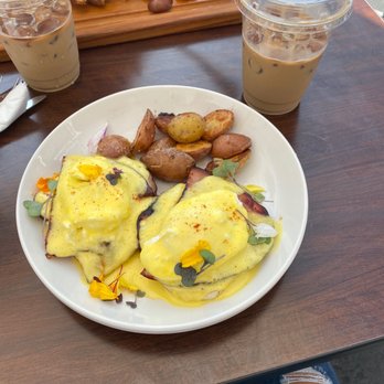 Our Nest - Ham Benedict and iced hazelnut coffee - Breakfast & Brunch Near Me - Fullerton, California