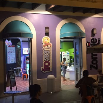 FrozenYo - The outside setting of Frozen-Yo. - Ice Cream & Frozen Yogurt Near Me - San Juan, Puerto Rico
