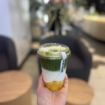 The Matcha Bar Kurimu - mango sticky rice matcha - Coffee & Tea Near Me - Chicago, Illinois The Matcha Bar Kurimu - mango sticky rice matcha - Coffee & Tea Near Me - Chicago, Illinois