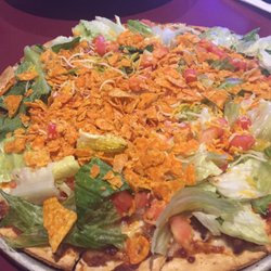 Calvin Rockett Bar & Grill - Mexican Pizza