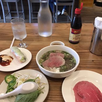 The Rolling Spring Roll - Vietnamese Near Me - Syosset, New York
