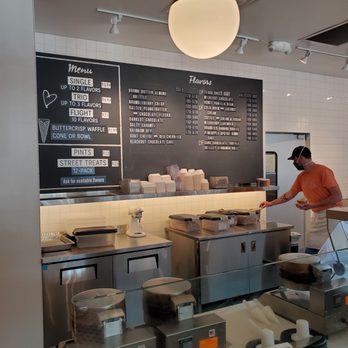 Jeni's Splendid Ice Creams - Ice Cream & Frozen Yogurt Near Me - Addison, Texas Jeni's Splendid Ice Creams - Ice Cream & Frozen Yogurt Near Me - Addison, Texas