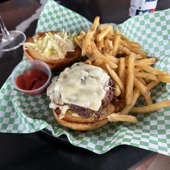 Point Break - Smashburger - American Near Me - Hampton, New Hampshire