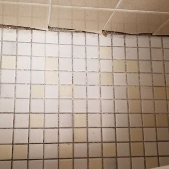 Lake Cadillac Resort - Bathroom floor - Resorts Near Me - Cadillac, Michigan