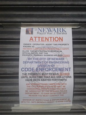 C H Crab House by null