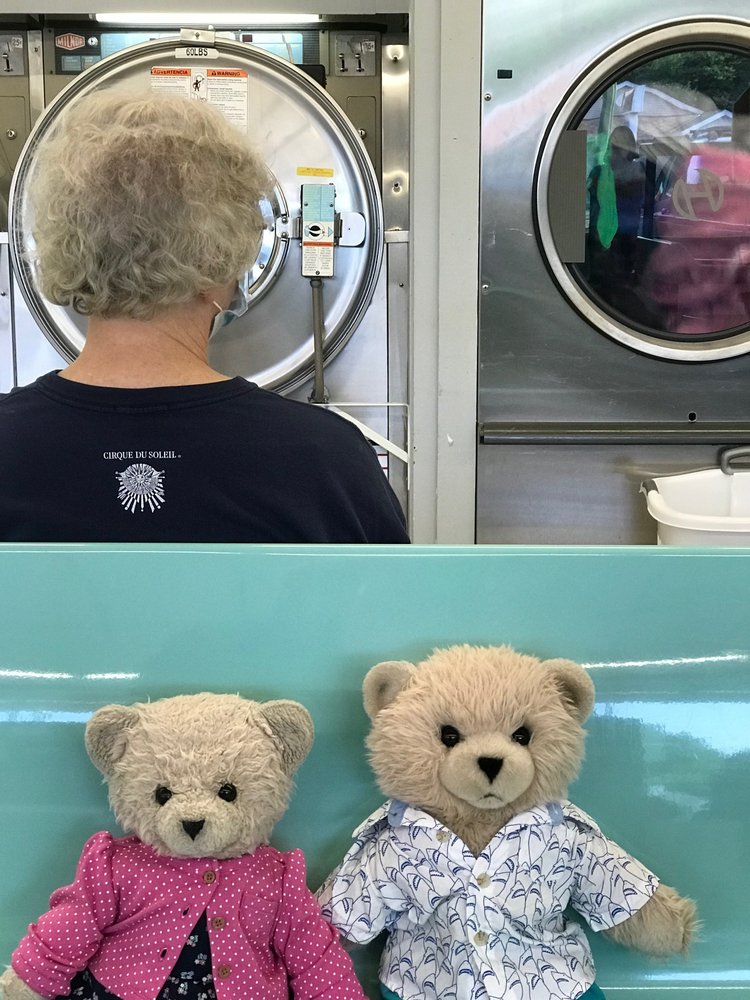 CORK STREET COIN LAUNDRY Updated August 2024 823 E Cork St, Kalamazoo, Michigan Laundromat