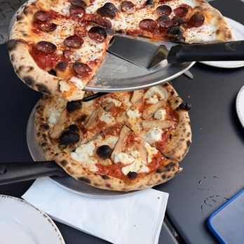 How Ya Dough'n Pizza - Pepperoni pie and vodka pie with chicken - Pizza Near Me - Coral Springs, Florida