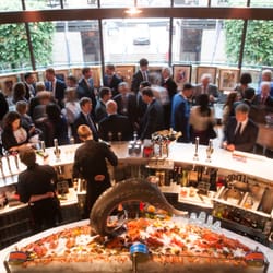 Boisdale of Canary Wharf - The lightness and elegance of the Boisdale Bar and Terrace