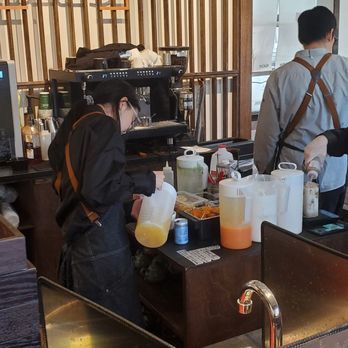 Cheongsu - Quick working baristas. - Coffee & Tea Near Me - Fort Lee, New Jersey Cheongsu - Quick working baristas. - Coffee & Tea Near Me - Fort Lee, New Jersey