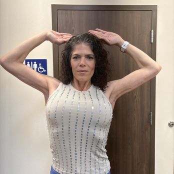Platinum Plastic Surgery - Extended brachiosaurus skin removal surgery. Perfect incisions. 3 month post op - Plastic Surgeons Near Me - Las Vegas, Nevada