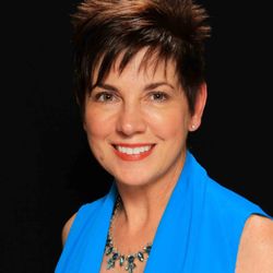 Journeys by Jeannine - Meet Jeannine, owner of Classic Family Journeys