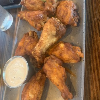 The Natural - Hot wings - Sports Bars Near Me - Johns Island, South Carolina The Natural - Hot wings - Sports Bars Near Me - Johns Island, South Carolina