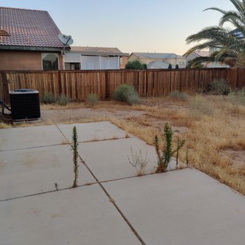 Heavenly's Lawn Care - Before - Lawn Services Near Me - Costa Mesa, California Heavenly's Lawn Care - Before - Lawn Services Near Me - Costa Mesa, California