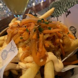Mr. Mofongo - Kimchi fries