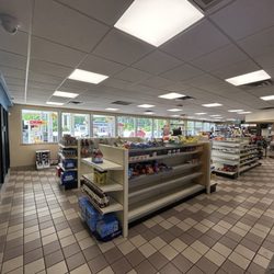 Shell - Convenience store