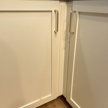 Doors & Cabinets By Archie - The cabinet refacing of this tricky corner. It looks stunning! - Cabinetry Near Me - Escondido, California Doors & Cabinets By Archie - The cabinet refacing of this tricky corner. It looks stunning! - Cabinetry Near Me - Escondido, California