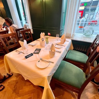 Plachutta Wollzeile - Austrian Near Me - Vienna, 9