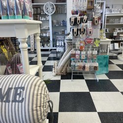 Loli & the Bean - super cute store