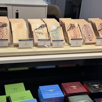 Royce' Chocolate - Santa Clara - Different flavors - Chocolatiers & Shops Near Me - Santa Clara, California Royce' Chocolate - Santa Clara - Different flavors - Chocolatiers & Shops Near Me - Santa Clara, California