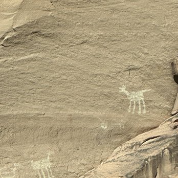 Canyon De Chelly Tours - Petroglyphs - Tours Near Me Canyon De Chelly Tours - Petroglyphs - Tours Near Me