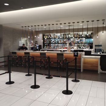 AMC DINE-IN Shops At Riverside 9 - They have a real bar - Cinema Near Me - Hackensack, New Jersey