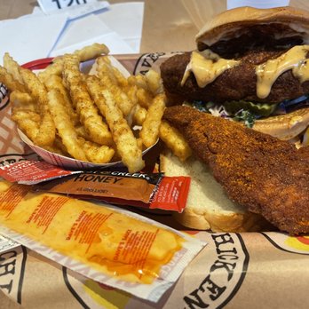 Dave's Hot Chicken - Half and Half with Fries - Chicken Shop Near Me - Plano, Texas