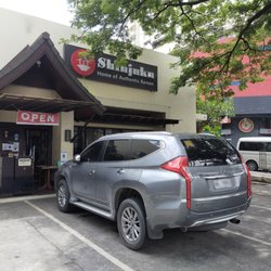 Shinjuku Ramen House - Restaurant Parking