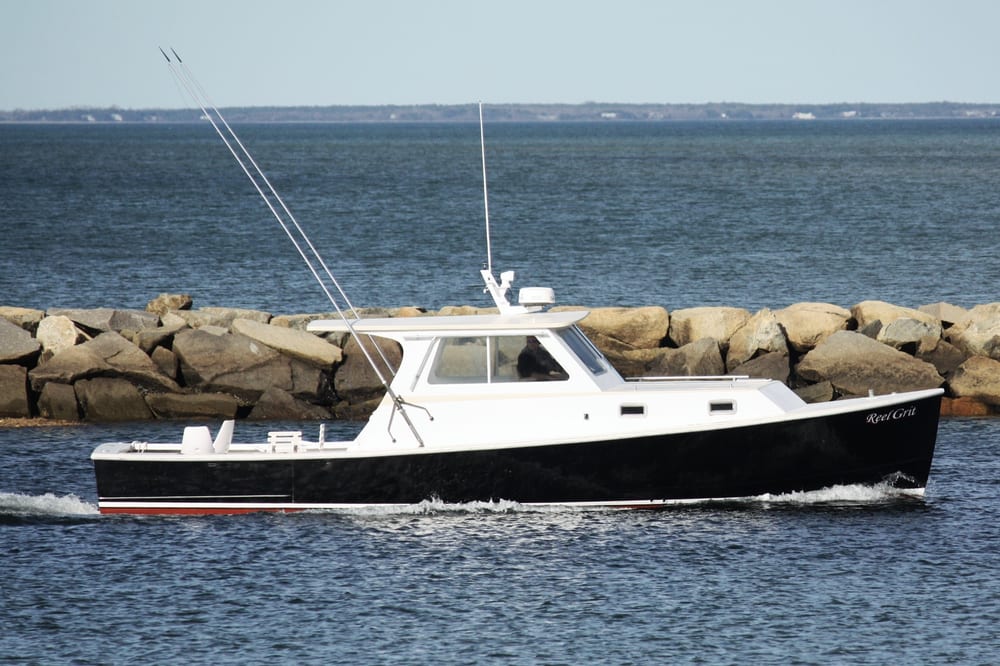 Reel Grit Sportfishing Logo