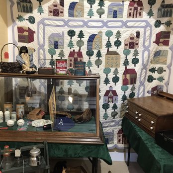 Port Royal Trading Post - Lovely quilts and country décor - Used, Vintage & Consignment Near Me - Port Royal, Virginia Port Royal Trading Post - Lovely quilts and country décor - Used, Vintage & Consignment Near Me - Port Royal, Virginia