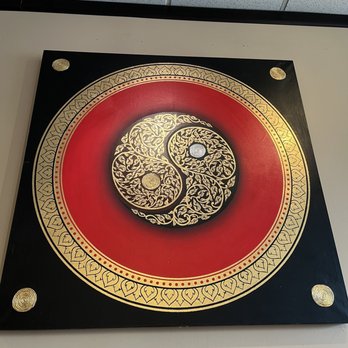 Lai Thai Restaurant - Yin and Yang art - Thai Near Me - Morton Grove, Illinois Lai Thai Restaurant - Yin and Yang art - Thai Near Me - Morton Grove, Illinois