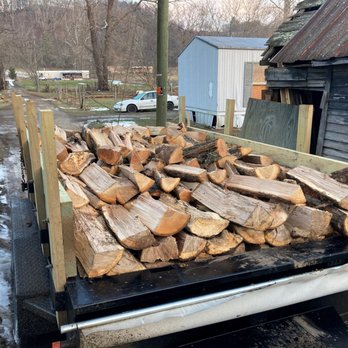All Seasons Lawn Care - Full Cord in Dump Trailer - Firewood Near Me - Sugar Grove, Virginia All Seasons Lawn Care - Full Cord in Dump Trailer - Firewood Near Me - Sugar Grove, Virginia