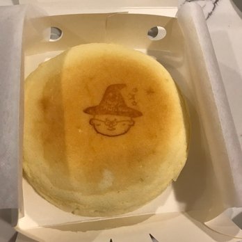 Uncle Tetsu - Beauty in a box! - Desserts Near Me - San Mateo, California Uncle Tetsu - Beauty in a box! - Desserts Near Me - San Mateo, California