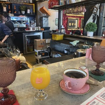 6th & G Breakfast - Obsessed with the glasses and stemware here! - Breakfast & Brunch Near Me - San Diego, California