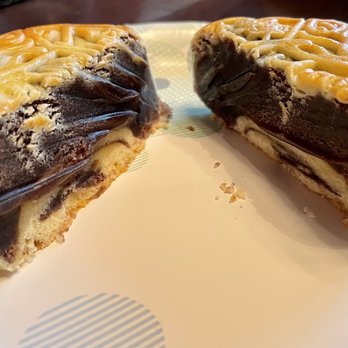 Asian Bakery Cafe - Red bean moon cake - Bakeries Near Me - Rockville, Maryland