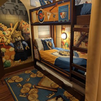 Legoland Castle Hotel - Kids area - Hotels Near Me - Carlsbad, California