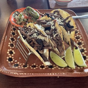La Ilusion Al Carbon - Tacos al carbón - AMAZING - Mexican Near Me - Tacoma, Washington