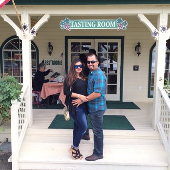 Uncorked Tours - Wine Tours Near Me - Temecula, California Uncorked Tours - Wine Tours Near Me - Temecula, California