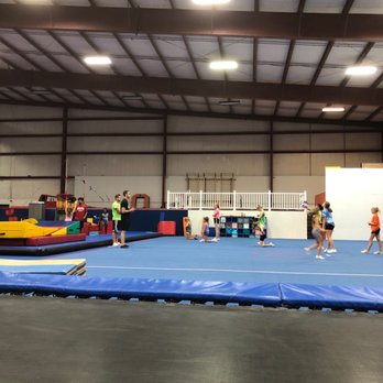Family Sportsplex - Competitive Cheer Practice - Sports Clubs Near Me - Belleville, Illinois Family Sportsplex - Competitive Cheer Practice - Sports Clubs Near Me - Belleville, Illinois