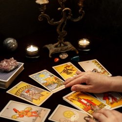 Psychic Vikram - Tarot card reading in Miami