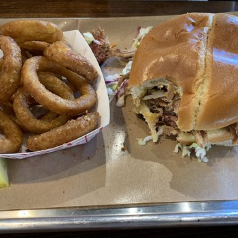GQue BBQ Lone Tree - Carolina Pulled Pork - Barbeque Near Me - Lone Tree, Colorado GQue BBQ Lone Tree - Carolina Pulled Pork - Barbeque Near Me - Lone Tree, Colorado