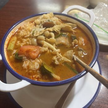 Sa Bai Thai Cuisine - Tom Yum with chicken-Hot spicy level - Thai Near Me - Portland, Oregon Sa Bai Thai Cuisine - Tom Yum with chicken-Hot spicy level - Thai Near Me - Portland, Oregon